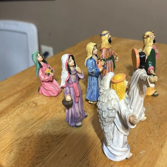 Set of 7 Vintage 1990s Wooden Christian Religion Figurines